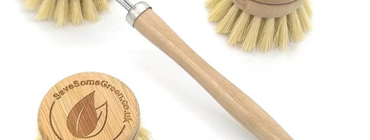 Plastic free washing up brush