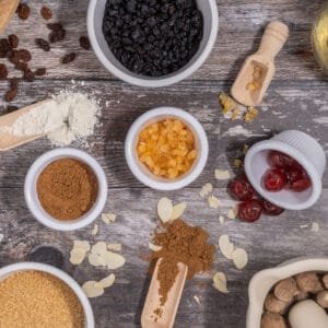 Gluten Free Christmas Cake Kit Ingredients