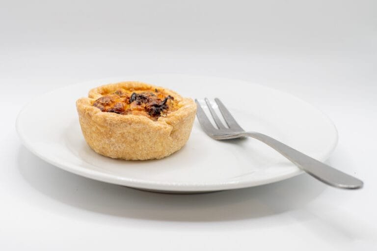 Feta, sundried tomato and spinach quiche