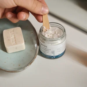 Georganics natural toothpaste - Image 5