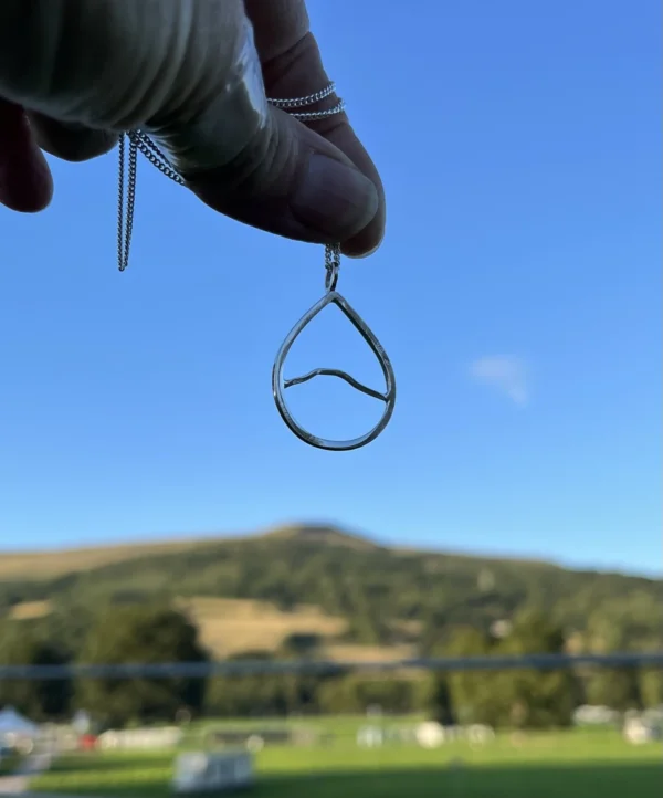 Table Mountain Pendant with Table Mountain in the background
